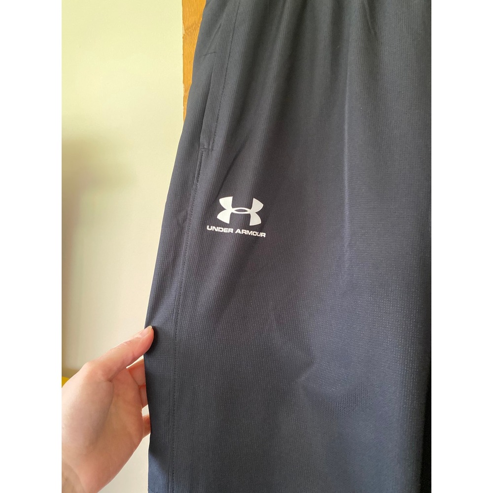 Under Armour Mens Vital Woven Workout Pant XL Black Loose Fit Ankle Zip Athletic - Picture 3 of 6